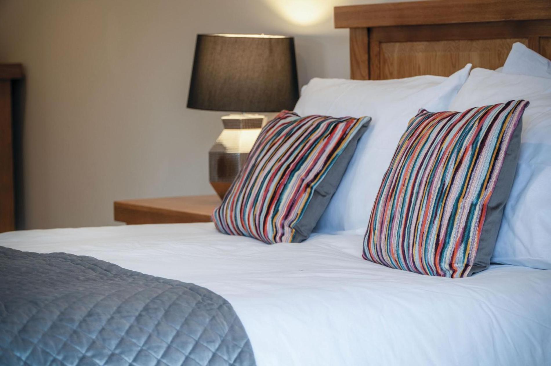 Suite 7 - Sleeping Giant Hotel - Pen Y Cae Inn Brecon Exterior foto